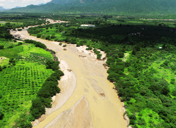 OBRAS DE DEFENSAS RIBEREÑAS EN EL RÍO 5